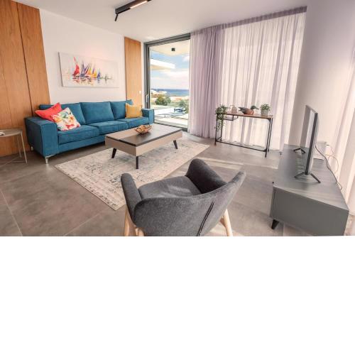 Gaia Seaview Apartment 1