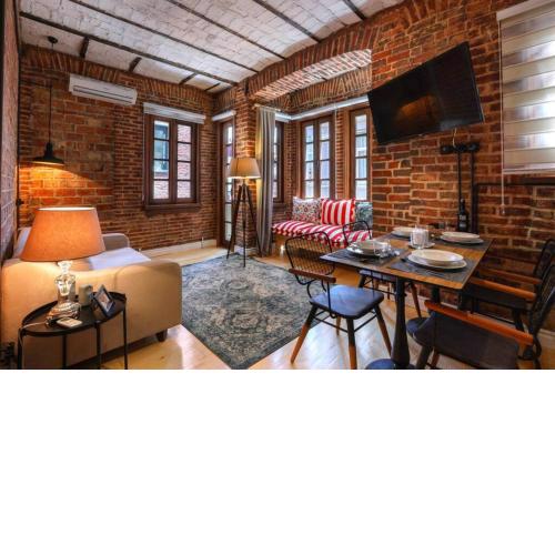 Galadoo Suites 2nd Floor