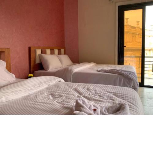 Garden City Hotel
