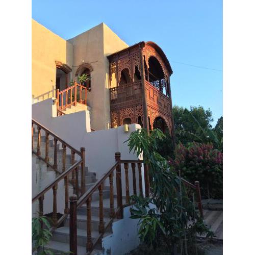 Garden view guest house