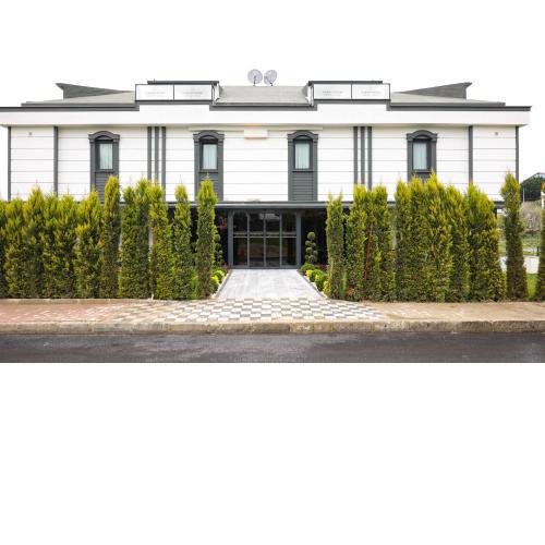 Gardenmode Airport Hotel