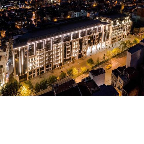 Garlon Residence