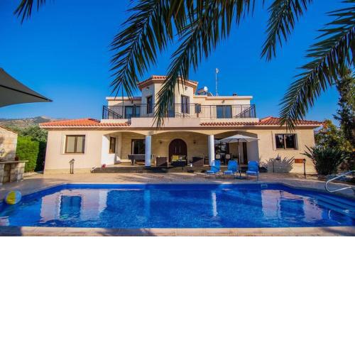 GEORGIA BEACH VILLA
