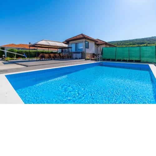 GERANIUM Holliday Villas