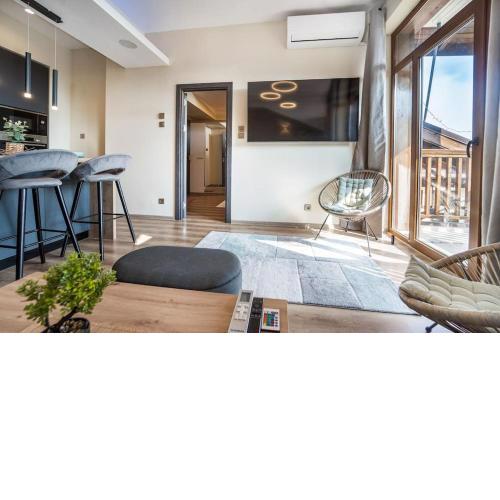 Getaway 2 Bedroom Dream Apartment - free parking