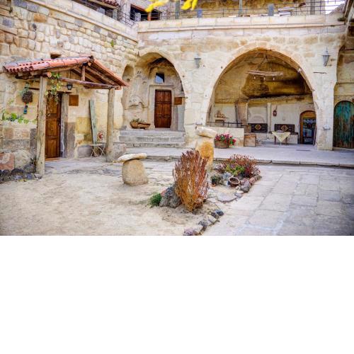 Gibos Cave Hotel