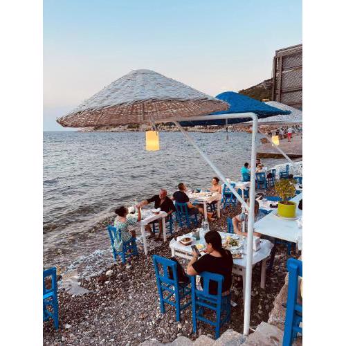 Giritli Rum Meyhanesi & Butik Otel