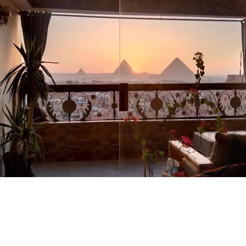 Giza Pyramids View Guest house