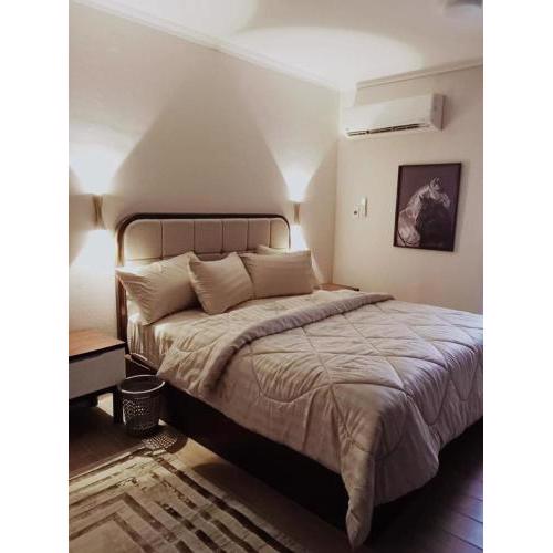 Giza Retreat