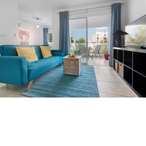 Glabur Stays - The Cozy Atelier - Nicosia City, Free Parking & Wifi, Welcomes You!!!