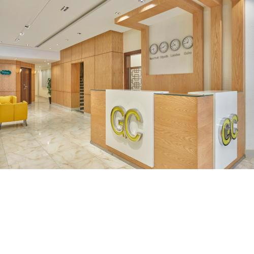 Golden Carven Hotel