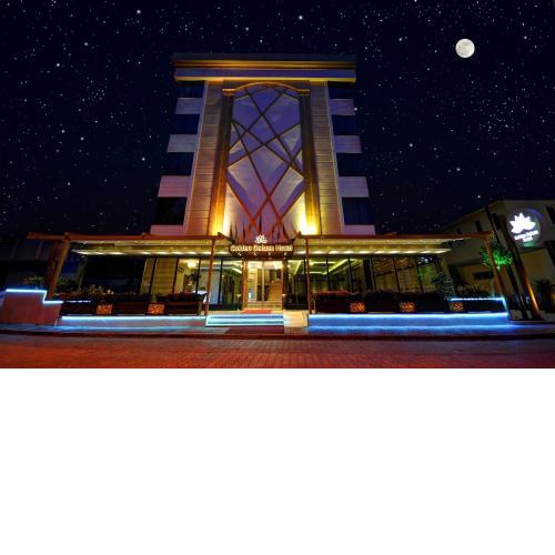 Golden Deluxe Hotel