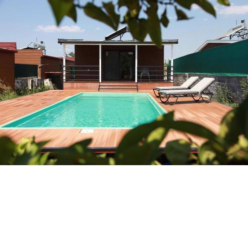 Golden Retreat Bungalows