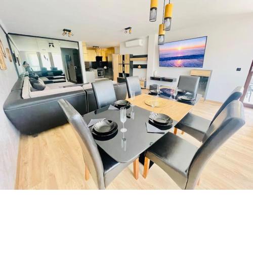 Golden Suite