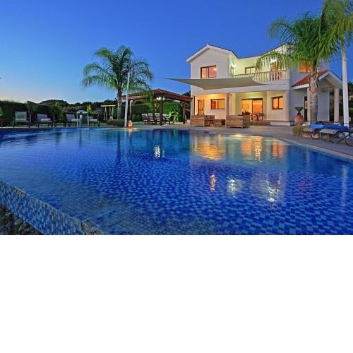 Golden Valley Villa
