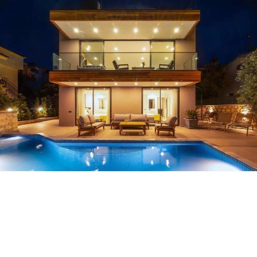 Gorgeous 3 Bedroom Property at Kalamar Bay