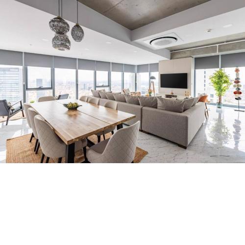 Gorgeous 4bd2bath Bright Airy Penthouse! #355