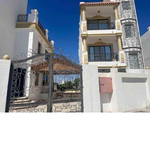 Gorgeous 5 story Sharm Hills Private Villa+pool