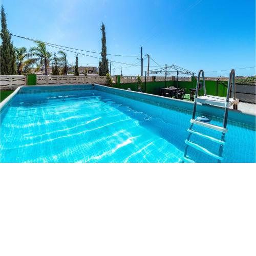 Gorgeous Apartment In Benajarafe With Wifi