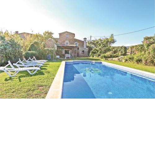 Gorgeous Home In Calonge With Wifi