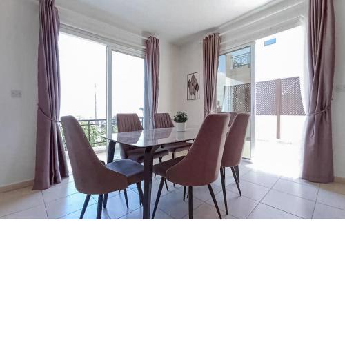 Gorgeous Home In Neo Chorio With Wifi