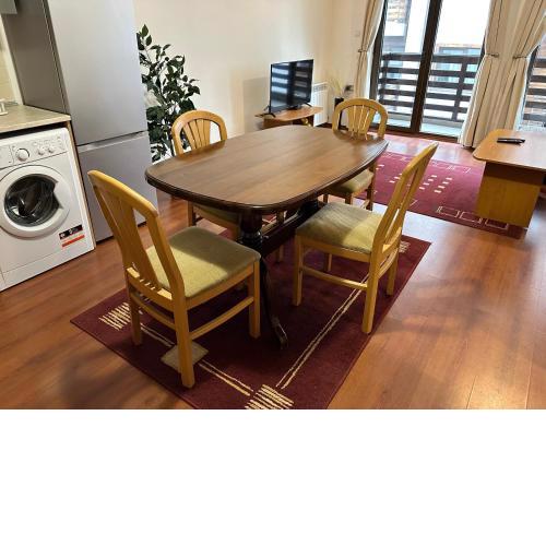 Gramadeto two bedroom apartment next to Gondola