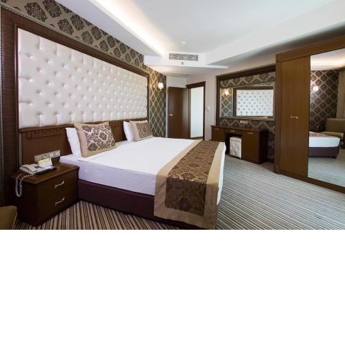 Grand Altuntas Hotel