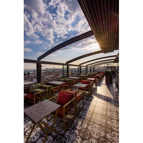 Grand Balyan Hotel & Restaurant