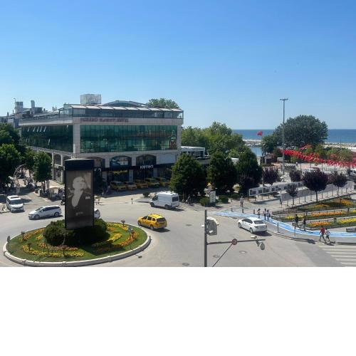 Grand Karot Hotel