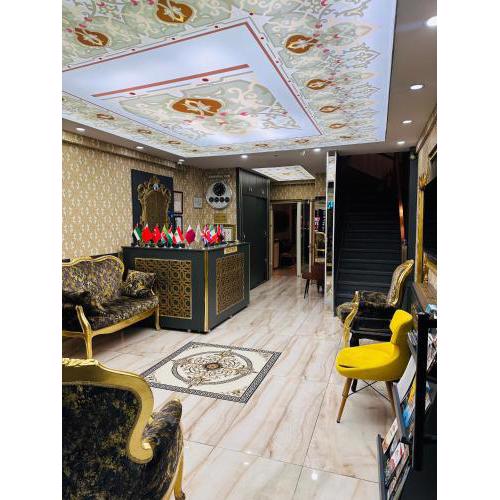 Grand Moon Hotel Suites