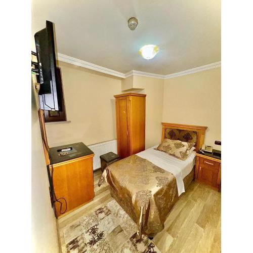 Grand Papirus Hotel