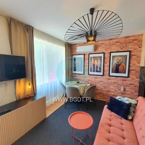 Grand Resort - Premium Apartments by the beach