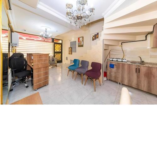 Grand Romanos Hotel