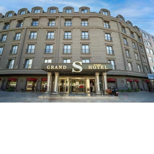 Grand S Hotel