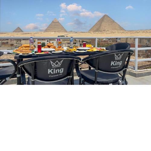Grandes Pirámides view INN