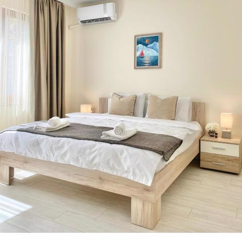 Great 2BDR Apartment in the Centre for 6 Guests
