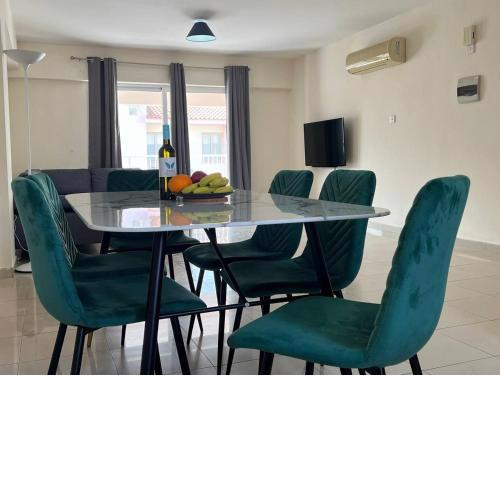 Greek Harmony Apartment