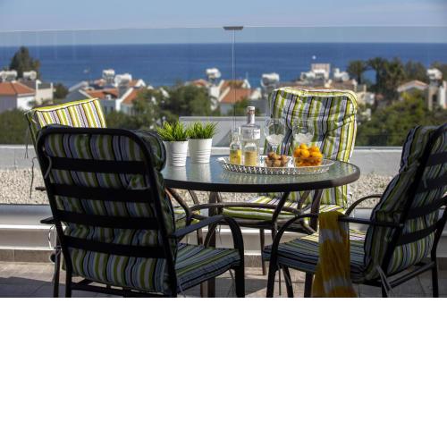 Green Bay Penthouse 2