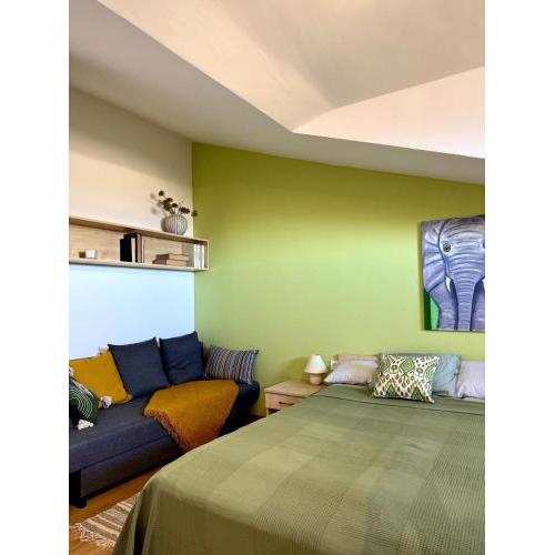 Green Elephant Apartment
