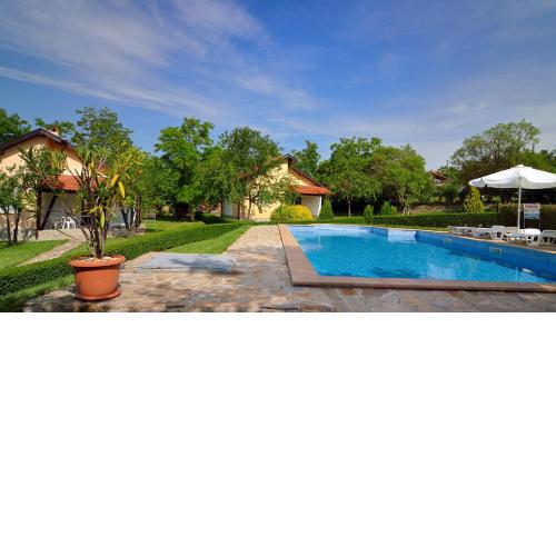 Green Life Villas