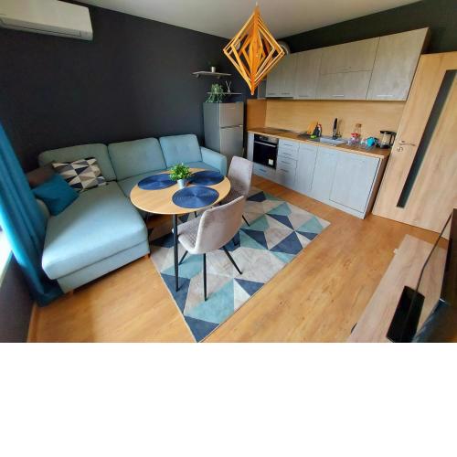 GREY Apartment