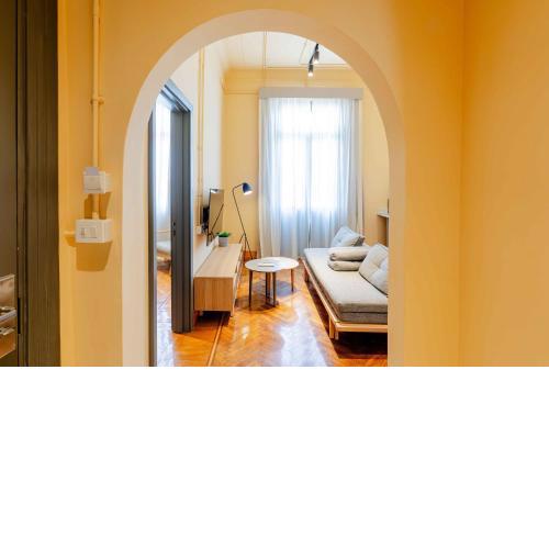 grey l studio apartments Downtown Alexandria Menasce House