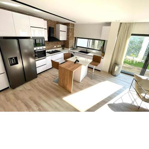 Ground Apartment 2-bedrooms In Lake View Residence Amazing Price!