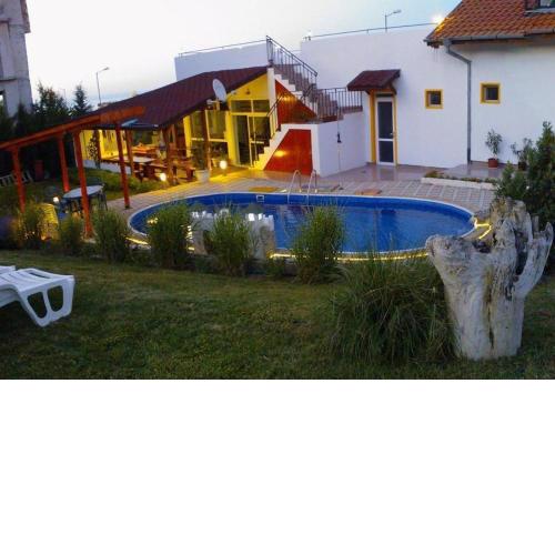 Guest House Evin Rai
