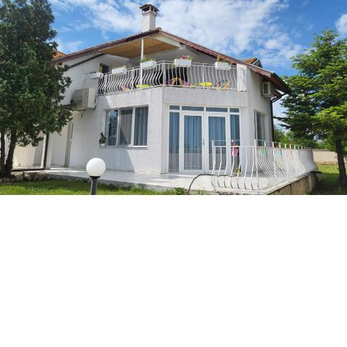 Guest house FantasY
