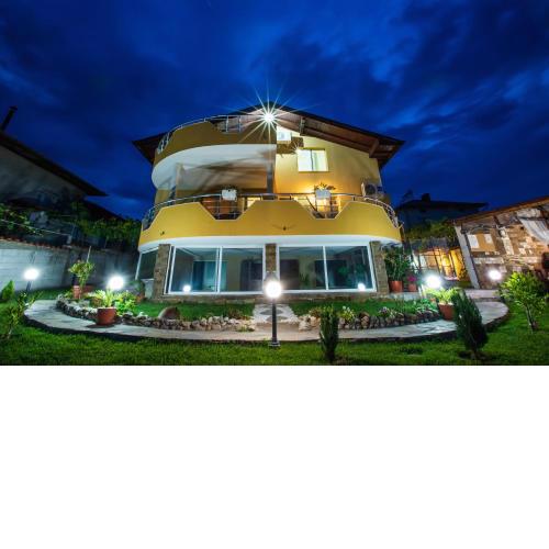 Guest House Holiday