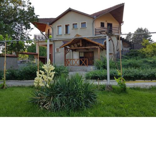 Къща за гости Садово Guest House Sadovo