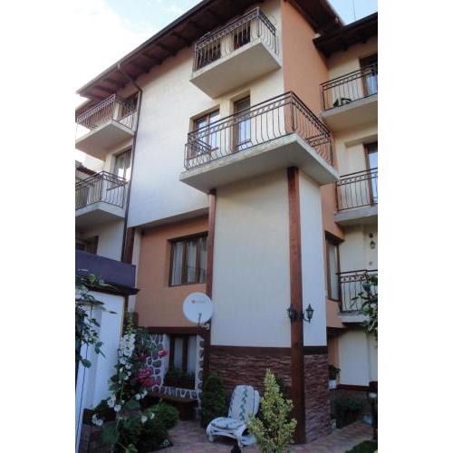 Guest House Zlatev