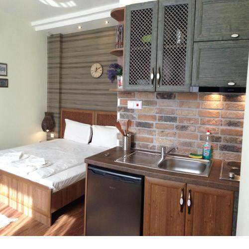 Guest Rooms Maria Luiza