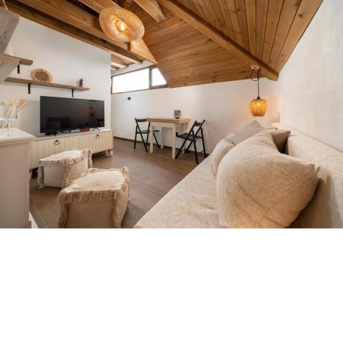 Gurgulyat view - 1 Bedroom Loft